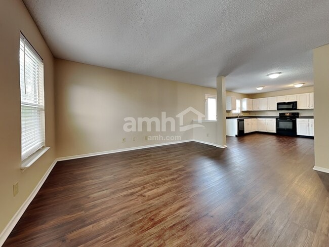 Photo - 12868 Courage Xing