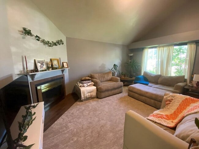 Living Room - 2713 Adams Ave Unit B
