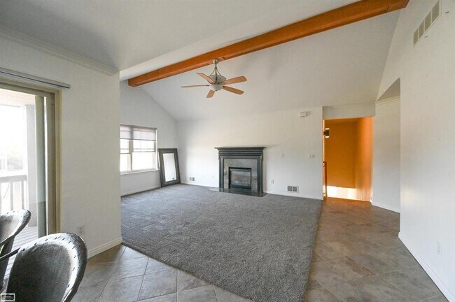 28777 Berwick Ct
