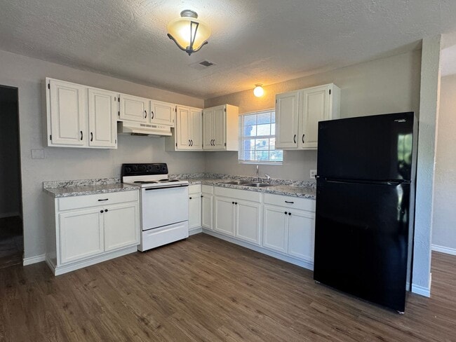 Photo - 1626 NW 38th St