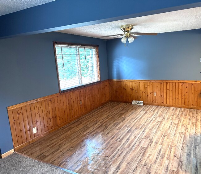 Photo - 3565 S Benzing Rd Unidad Apt 2