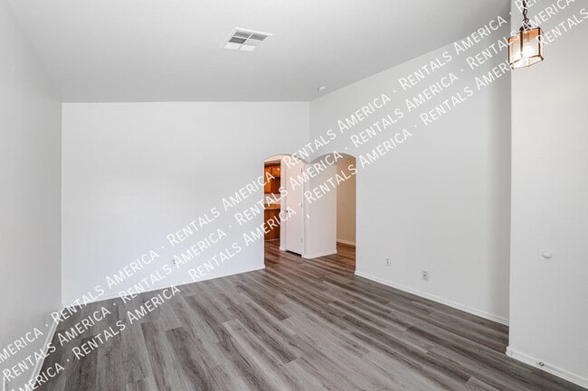 Photo - 22216 W Hadley St