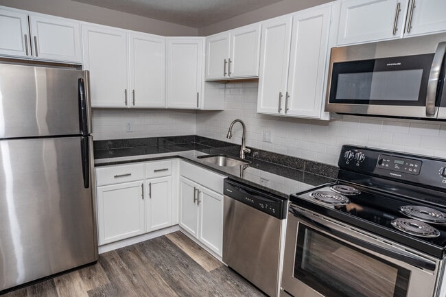 6900 Lofts