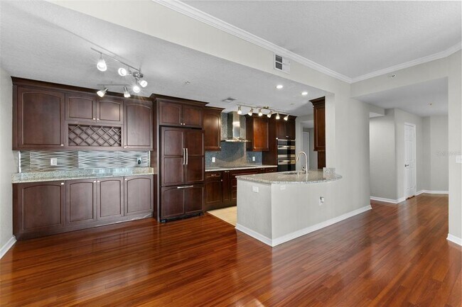 700 S Harbour Island Blvd Unit 421