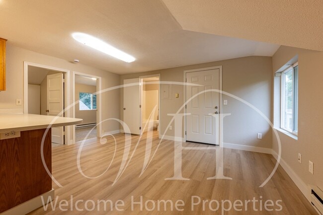 Photo - 115 SE 3rd St Unit 115 SE 3rd St Apt C