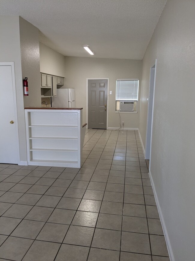 Building Photo - 3357 Frick Rd