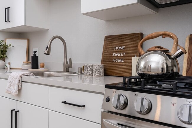 Downtown Ontario Luxury Apartments