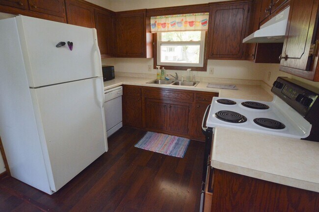 Photo - Ranch-style floorplan near walking trails!