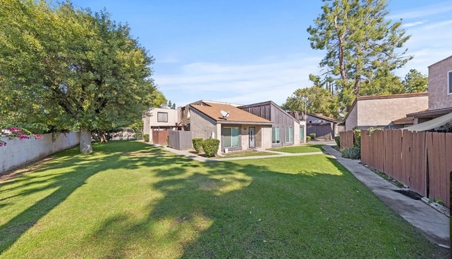 Photo - 2617 Pinon Springs Cir Unit 1