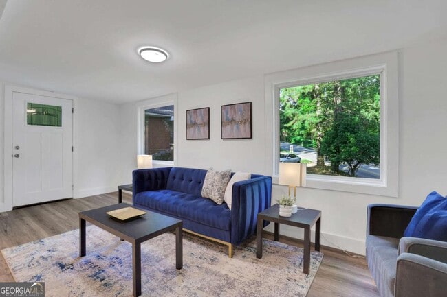 Photo - 2466 Old Hapeville Rd SW