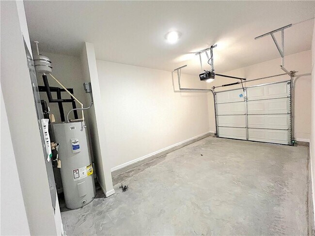 Photo - 4141 Oakwood Ter Ct