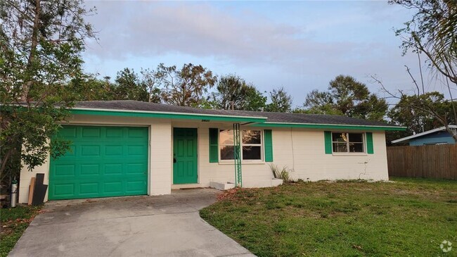 Building Photo - 5431 3rd St W Rental