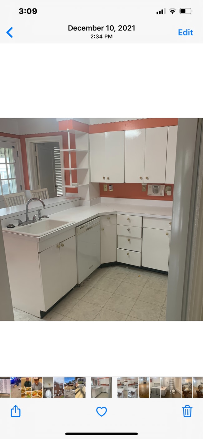 Photo - 812 Breezemont Dr