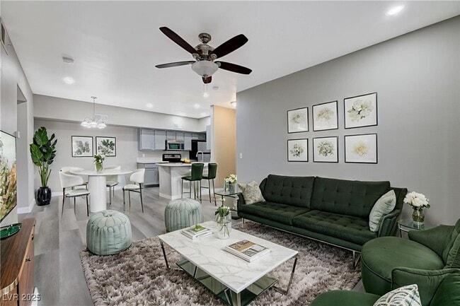 Photo - 2615 W Gary Ave Unit 2059