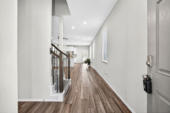 Photo - 9205 Inland Leather Ln