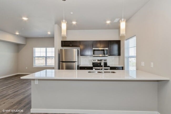 Photo - Big Ben Townhomes – Brand New 3 Bedroom Townhome | Attached 2-Stall Garage