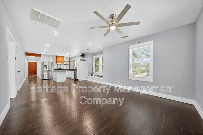 Photo - 1225 Michigan Ave