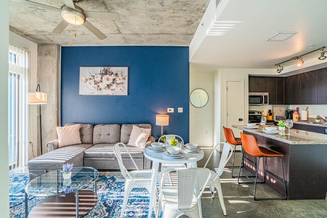 Photo - 333 E Roosevelt St Unidad ID1263091P