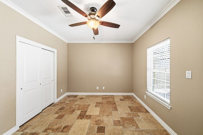 Photo - 5519 Kiam St