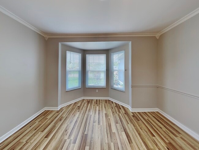 Photo - 103 Coralwood Cir