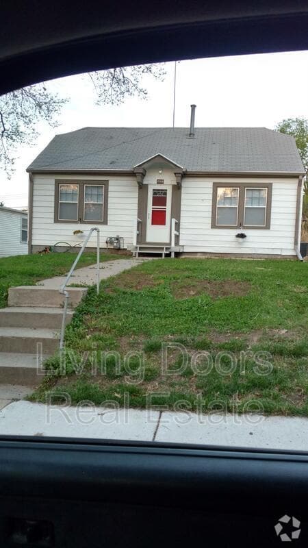 Building Photo - 1548 S 25th St Rental