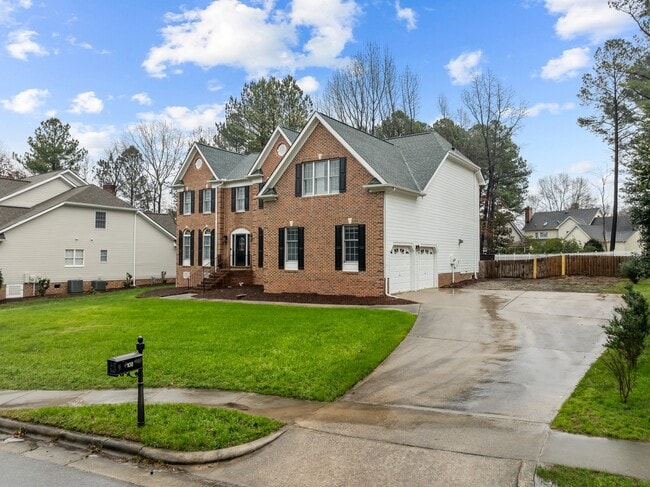 Photo - 108 Walcott Way