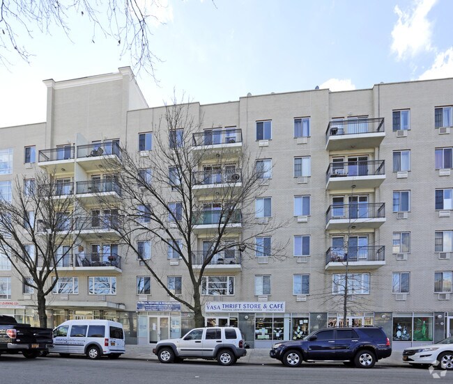 Photo - 89-16 175th St