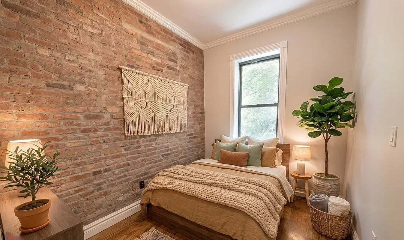 Photo - 230 E 32nd St Unit 1B