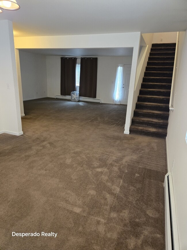 2323 Island Pl