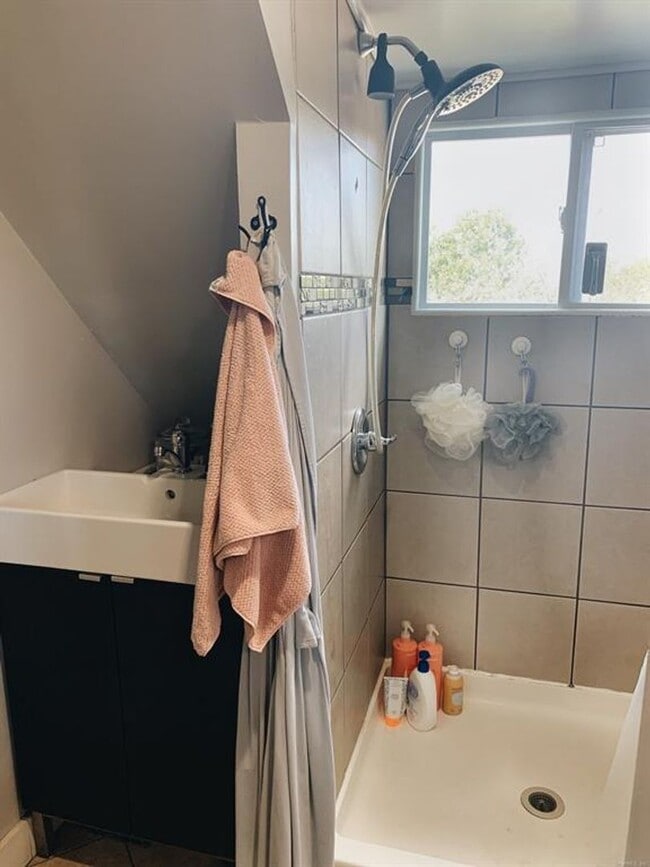 Photo - 99 Olive St Unit 3