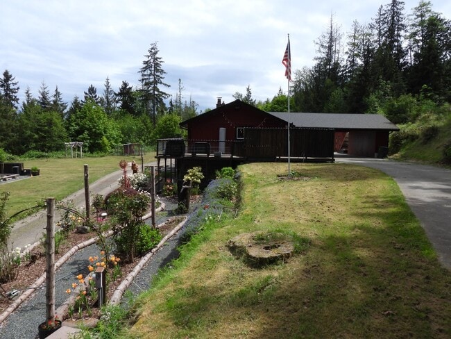 Photo - Quality Country Living