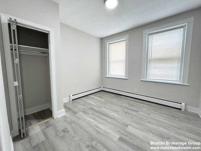 Photo - 166 Gove St Apartment Unit 2