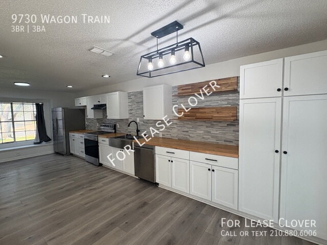 Photo - 9730 Wagon Train