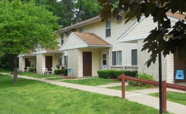 Building Photo - 1008 Hayden Pl Rental