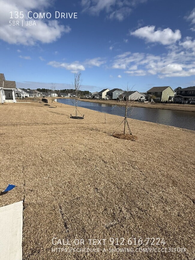 Photo - 135 Como Dr