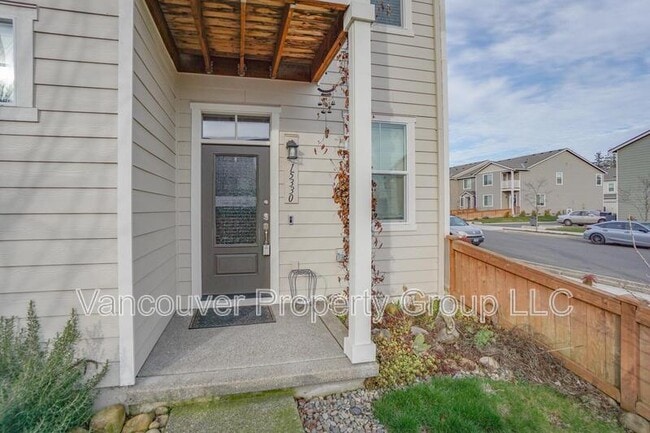 Photo - 15330 NE 70th St