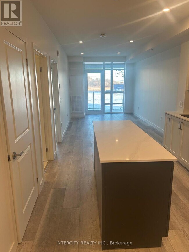 Photo - 461 Green Rd Unit 216