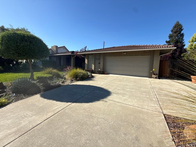 Photo - 3416 Withersed Ln