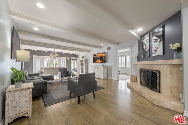 Photo - 12423 Martha St