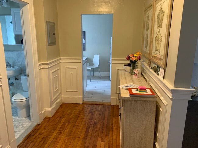 15 Worthington St Unit 4
