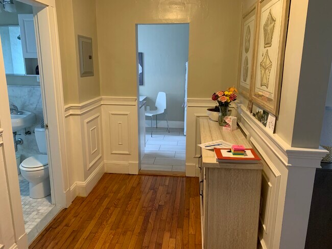 Photo - 15 Worthington St Unit 4