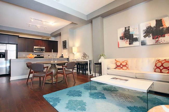 Photo - 47 E Cullerton St Rental