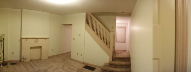 Sala de estar - 206 Chesterfield Rd