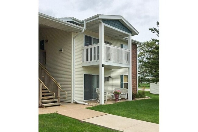 Photo - PARKWAY ESTATES