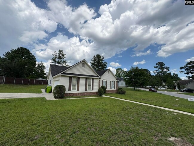 Photo - 112 Green Rose Rd