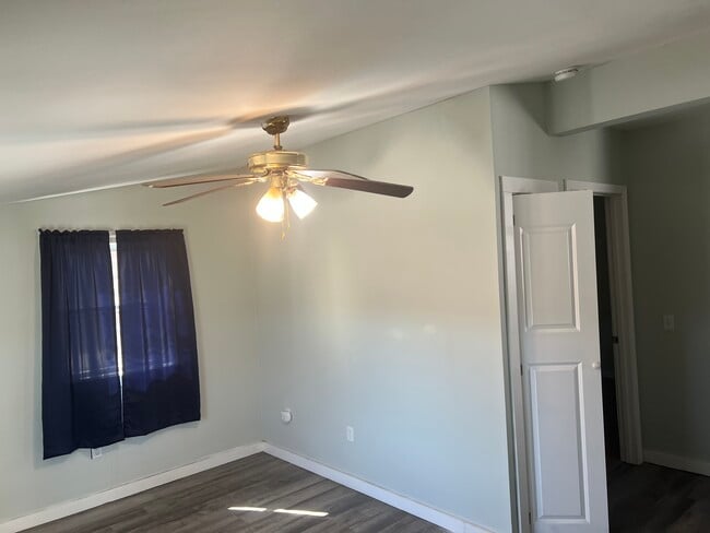 Photo - 816 3rd Ave Unit 4