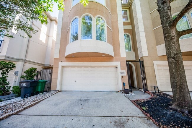 Building Photo - 4311 Childress St Rental