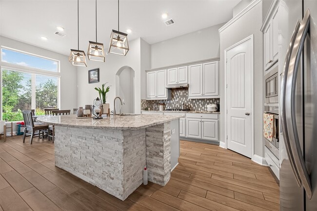 Photo - 18719 Evanhale Bend Dr