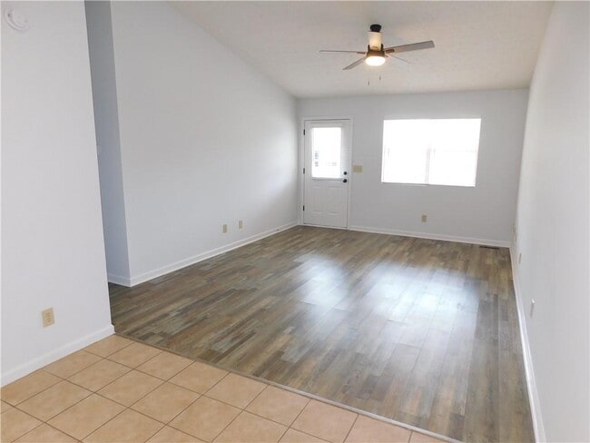 137 Riverside Dr
