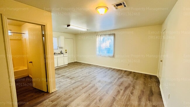 Photo - 1142 8th Pl Unit 1140